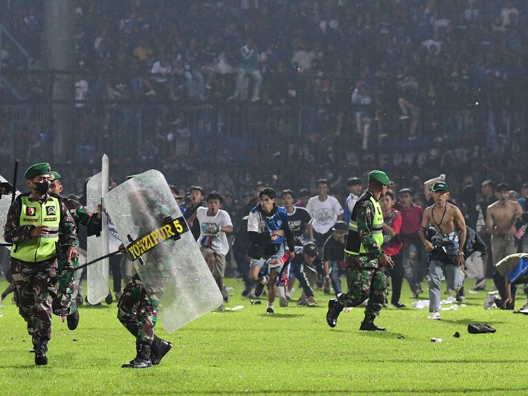 Tragedia en Indonesia, el cual dejo a 125 muertos y 180 heridos