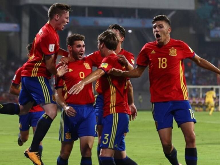 España celebra su pase a la final. Foto: Twitter