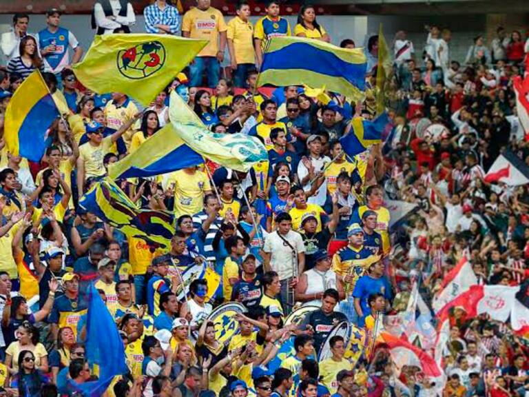 Afición América y Chivas