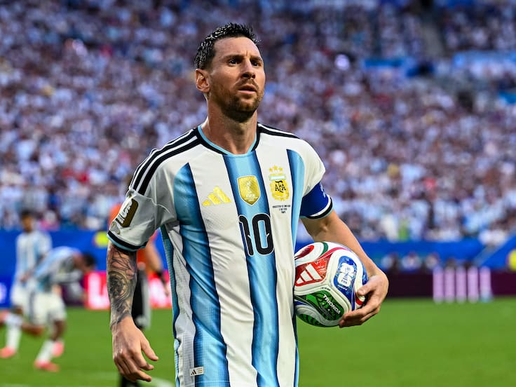 ¡Llegó el momento! Messi aterriza en Argentina para jugar su último partido con la Albiceleste