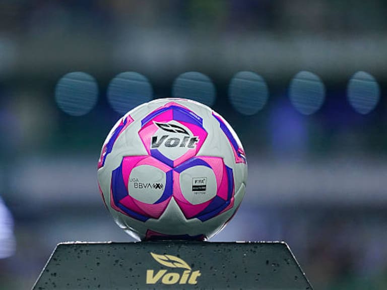 Liga BBVA MX y FUCAM se unen en la lucha contra el cáncer de mama.