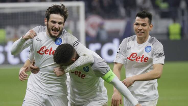 Napoli, con un Chucky en plan grande, ganó de visita en Frankfurt