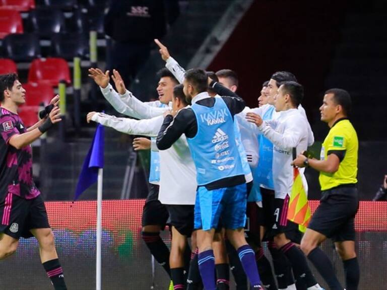 A falta de tres partidos, la Selección Mexicana aún no asegura su lugar en Qatar 2022.. Foto: getty