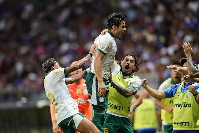 Raphael Veiga con Palmeiras