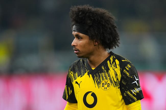 Karim Adeyemi con el Borussia Dortmund