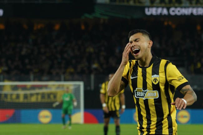 Orbelín Pineda tras su paso por el AEK Atenas.