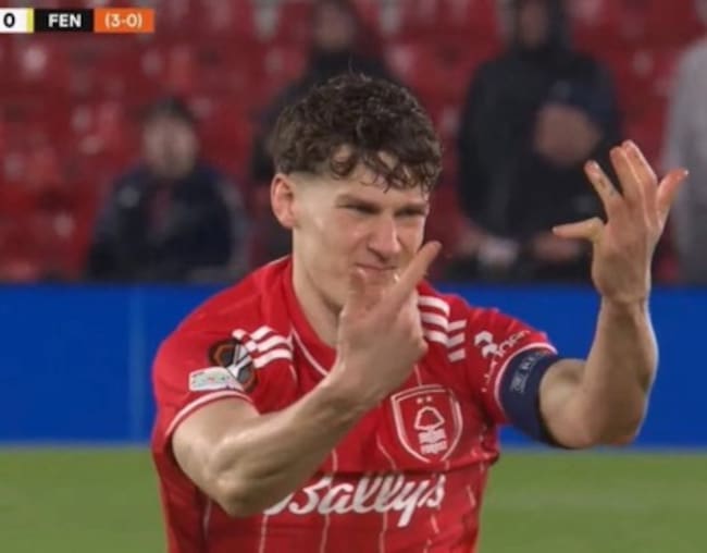 Ryan Yates sufrió escalofriante lesión