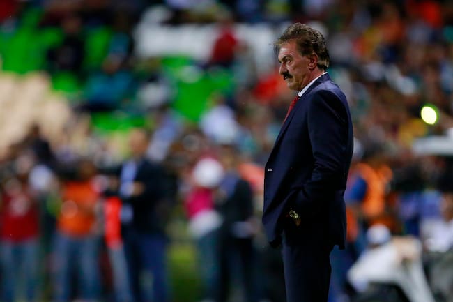 El último partido que dirigió La Volpe fue el 09 de noviembre de 2019