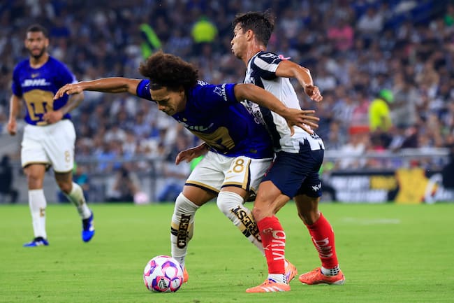 Rayados se ve las caras ante Pumas en la búsqueda de las tres unidades