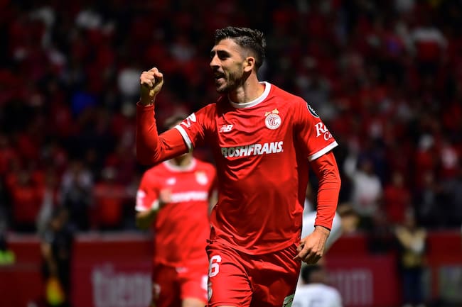 Paulinho con Toluca en Concachampions 2026