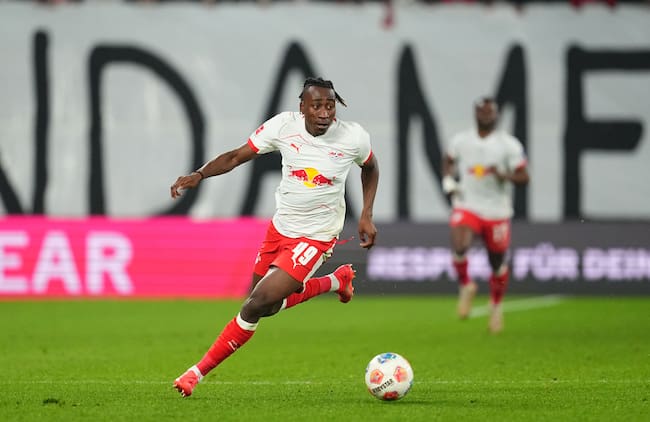 Yan Diomande con el RB Leipzig