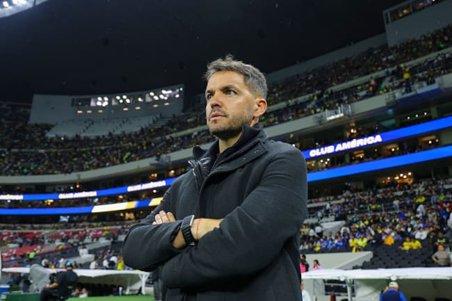 Nicolás Larcamón
