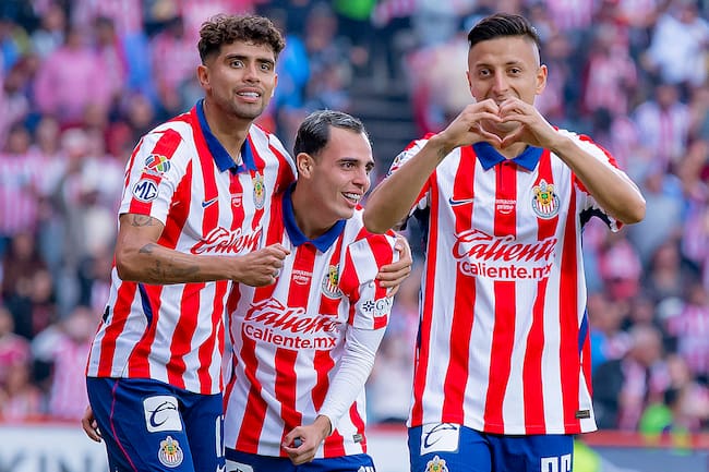Chivas llega tras igualar a un gol contra Pachuca