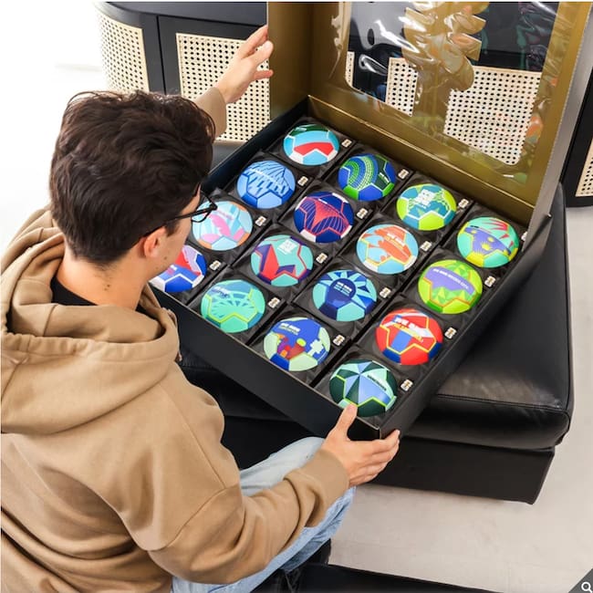 Set de balones oficiales FIFA Mundial 2026/ Foto: costco.com