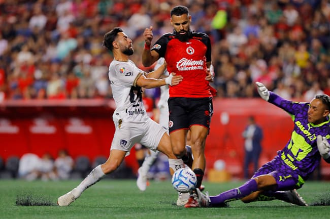 Xolos vs Pumas