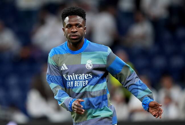Vini en el entrenamiento previo al juego contra el Real Oviedo