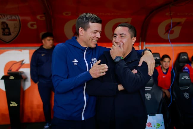 Esteban Solari y Efraín Juárez