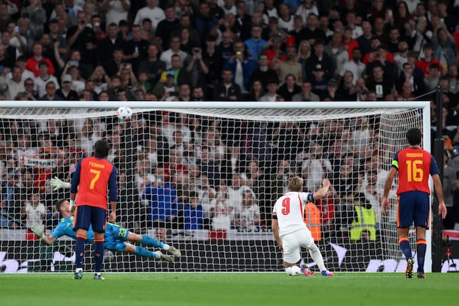 Harry Kane falló un penalti que le hubiera dado la ventaja de 3 goles por 1