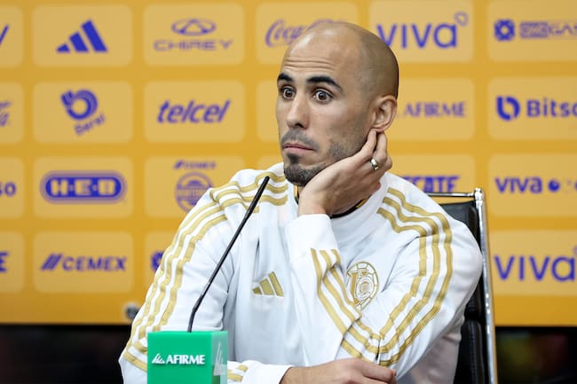 Guido Pizarro en conferencia de prensa