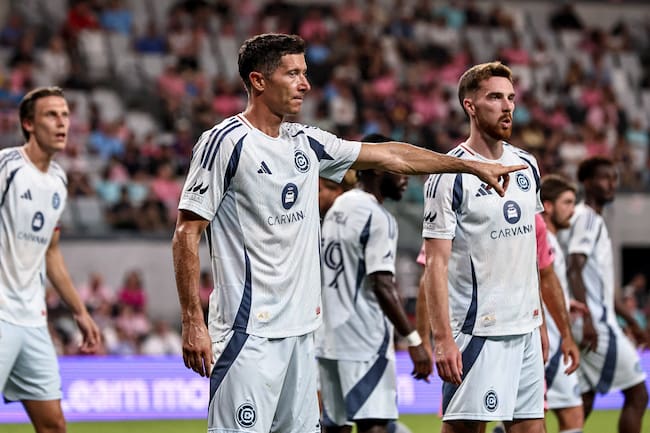 Robert Lewandowski en su debut con el Chicago Fire en la MLS