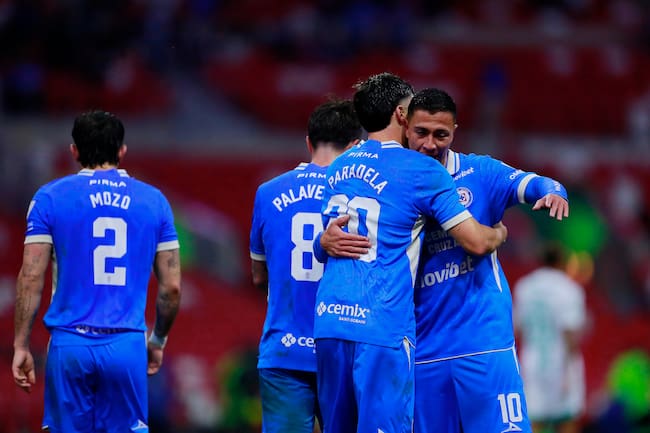 Cruz Azul se metió dentro de los ocho primeros con la victoria