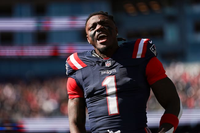 A.J. Brown regresó tras cuatro juegos