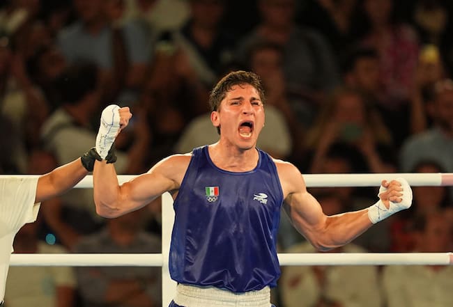 Marco es el tercer/cuarto mexicano en la historia de los Juegos Olímpicos en conseguir una medalla de oro/plata en boxeo.