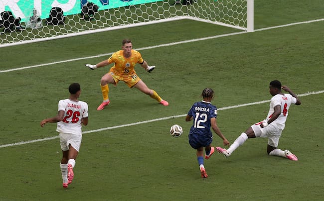 Disparo de Barcola que terminó en gol en el partido por el tercer lugar en el Mundial 2026