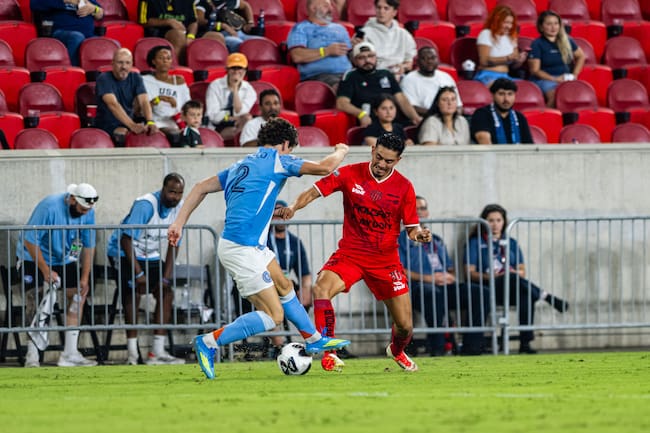 Ricardo Monreal en la Leagues Cup con los Rayos