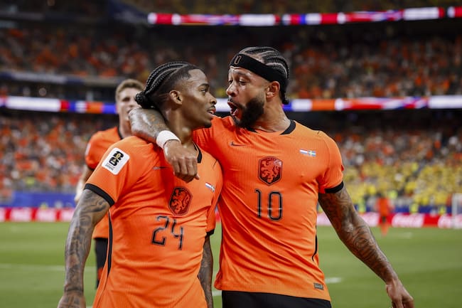 Memphis Depay con la Selección de Países Bajos