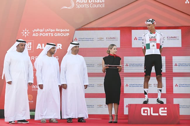 Isaac del Toro se llevó la victoria tras imponerse en un sprint final al neerlandés Cees Bol y al italiano Antonio Tiberi